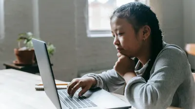 Bagaimana Cara Cek Penerima PIP 2025 Lewat HP? Ikuti Langkah-langkah Berikut