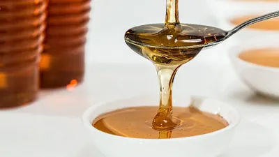 Ilustrasi. Meskipun rasanya yang manis dan segar menggoda selera, penting untuk menyadari bahwa konsumsi sirup berlebihan bisa berbahaya.