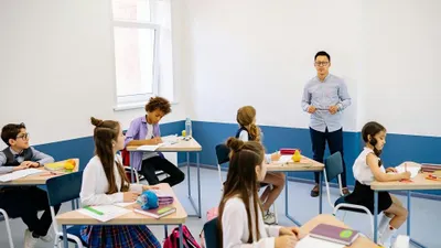 Aturan Baru! Guru ASN dan PPPK Bisa Mengajar di Sekolah Swasta Bagi yang Penuhi Syarat Berikut