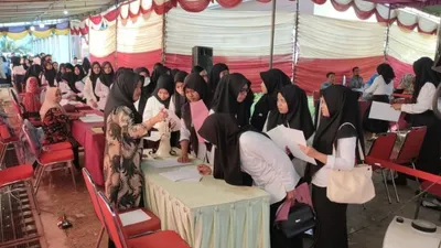 Besaran Gaji CPNS dan PNS Lulusan S1 untuk Golongan 3 Gak Sepadan dengan Perjuangan, Benarkah?