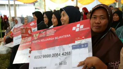 Pertanyaannya kenapa kelas menengah jadi perhatian? Pasalnya kelas menengah berperan penting dalam pertumbuhan ekonomi negara.