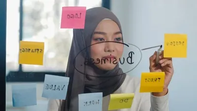 Dalam upaya mengurai kepadatan arus mudik dan balik Lebaran 2025, pemerintah tengah mempertimbangkan skema Work from Anywhere (WFA).