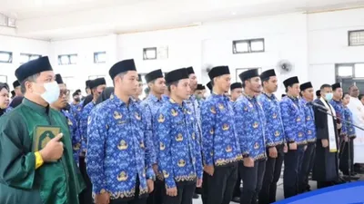 Program P3K paruh waktu 2025 membuka kesempatan besar di bidang operasional pemerintahan dengan empat jabatan strategis yang berkaitan.
