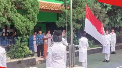 15 SMP Terbaik di Jawa Barat Berdasarkan Rata-rata IIUN 6 Tahun Terakhir