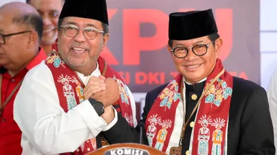 Ditemani Ahok, Rano Karno Resmi Daftarkan Diri ke KPU untuk Pilgub Jakarta 2024