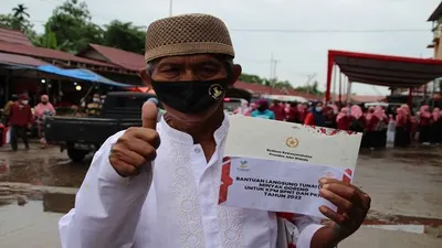 Untuk mendapatkan bantuan sosial PKH, penerima harus terdaftar dalam Data Terpadu Kesejahteraan Sosial (DTKS).