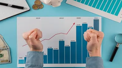 Ilustrasi. Pertumbuhan ekonomi Jakarta naik dari 4,78% di triwulan I 2024 menjadi 4,90% di triwulan II 2024, menunjukkan tren pemulihan stabil.