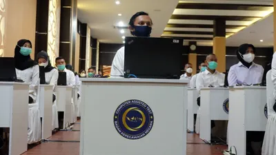 Seperti di Pulau Kalimantan yang tercatat sudah ada sembilan instansi daerah yang membocorkan jumlah formasi untuk CPNS dan PPPK.