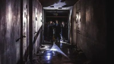 Gonjiam: Haunted Asylum | Berikut ini adalah pilihan kami untuk beberapa film horor Korea terseram yang wajib ditonton... asal nggak sendirian!