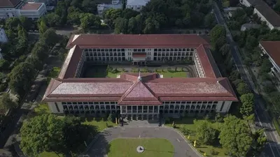 Universitas Gadjah Mada (UGM).