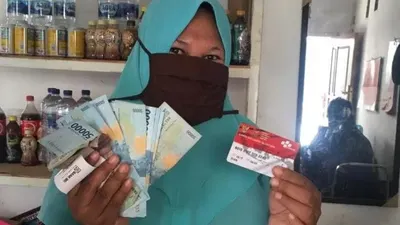 Kabar Terkini Pencairan Bansos PKH, PIP dan BPNT