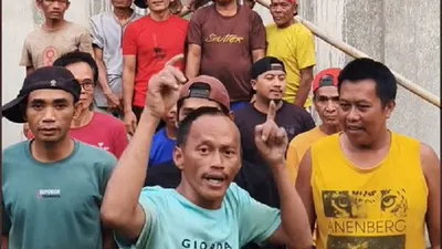Kisah sukses Sadbor sebagai TikToker menjadi contoh nyata bagaimana platform digital dapat mengubah kehidupan seseorang.