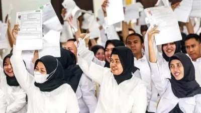 Syarat untuk bisa menjalankan tes SKD CPNS, peserta harus membawa kartu ujian. Kabar baiknya ada 2 instansi yang terpantau sudah bisa cetak.