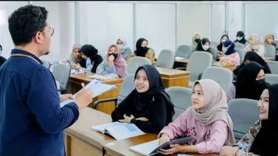 Anak IPS Wajib Tahu! Ini 7 Jurusan Kuliah Soshum dengan Prospek Gaji Tertinggi di Indonesia