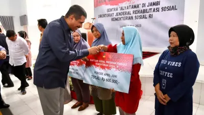Terdapat kabar penting terkait info cair PKH tahap 5 dan BPNT perode September - Oktober 2024