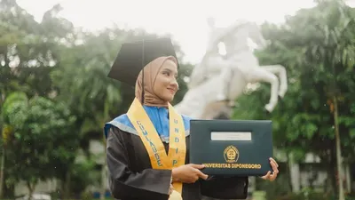 4 Fakultas Undip Cepat Lulus dan Sat Set Dapat Kerja, Gaji Lulusan Tembus 2 Digit, Ini UKT dan IPI Maba Tak sampai Rp16 Juta