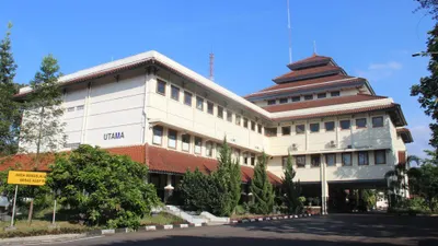 Institut Teknologi Bandung (ITB).