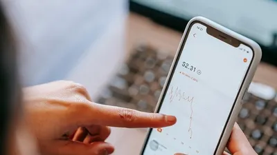 8 ide bisnis cukup modal HP yang bisa datangkan cuan besar