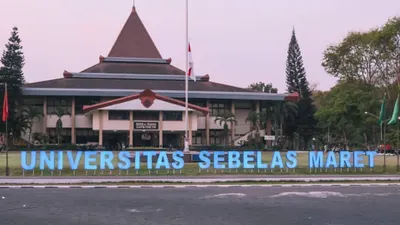Universitas Sebelas Maret (UNS), salah satu dari 15 PTN terbaik di Indonesia