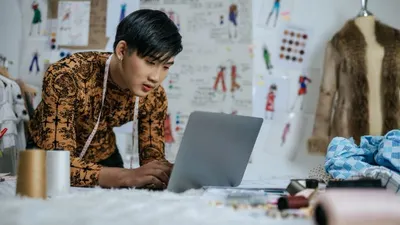 Prospek Kerja untuk Lulusan Jurusan Kriya Kreatif Batik dan Tekstil
