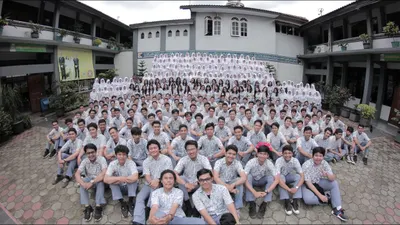 Kamu bisa memilih salah satu diantaranya untuk dijadikan referensi dalam mengikuti seleksi PPDB 2024 di tingkat SMA.
