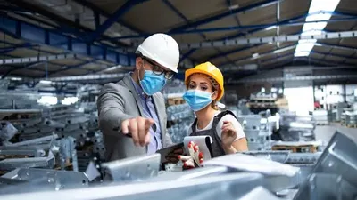 Lulusan Teknik Industri Kerja di Pabrik? Ini 6 Sektor dan Prospek Kariernya