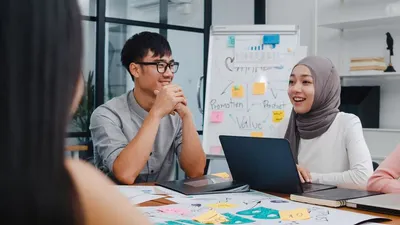Fakta Psikologi: 5 Sikap Wanita yang Dianggap Menarik dan Berkelas di Mata Pria