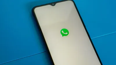 Ga Perlu Panik, Lakukan 5 Cara Ini untuk Kembalikan Kontak WhatsApp yang Hilang