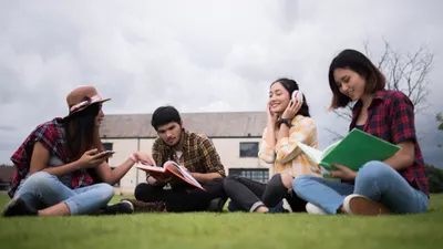 Ilustrasi Mahasiswa