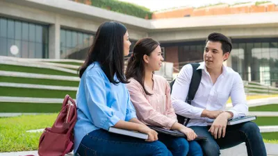 Daftar jurusan kuliah sepi peminat dengan prospek kerja tinggi.