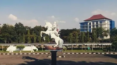 Universitas Diponegoro (UNDIP)