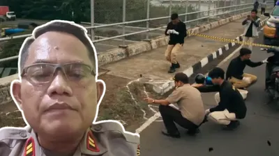 Rudiana juga terus merasa di pojokan oleh beberapa pihak di antaranya oleh Dedi Mulyadi, Dede, dan Liga Akbar.