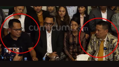 Tiba-Tiba Tampil ke Publik: Ini yang Diungkap Iptu Rudiana dalam Konferensi Pers bersama Hotman Paris