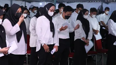 Apakah instansi yang dilamar memperbolehkan atau tidak bagi peserta melakukan scan dokumen menggunakan aplikasi pada handphone.