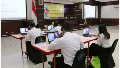Salah satu tahap awal yang harus dilewati dalam proses seleksi CPNS adalah seleksi administrasi atau pengecekan berkas.