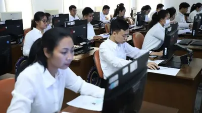 Peserta setidaknya harus memiliki strategi khusus ketika mengerjakan tes SKD, tentunya agar bisa lolos dan mencapai skor maksimal.