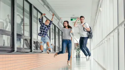 Sukses Setelah Lulus! Ini 7 Jurusan Kuliah yang Paling Menjanjikan di Masa Depan, Punya Peluang Kerja yang Baik hingga Gaji Fantastis!