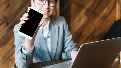Begini 5 Cara Mudah Menghasilkan Uang Tambahan dari HP Tanpa Modal Besar