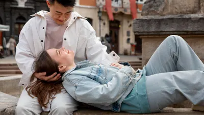 Psikologi Cinta: 3 Tanda Pria yang Benar-benar Mencintai Kamu dengan Tulus, Jangan Meragukan Keseriusannya