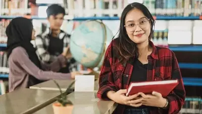 Tak Suka Matematika? 11 Jurusan Kuliah Ini Hampir Tak Ada Hitungan, Cocok Jadi Referensi untuk Maba 2025!
