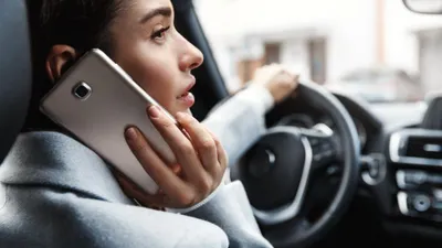 5 Tips Untuk Menghemat Baterai HP Selama di Perjalanan Berguna Untuk Kamu yang Suka Bepergian