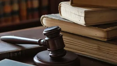 Top 10 Universitas di Indonesia dengan Jurusan Hukum Terbaik versi SIR 2024