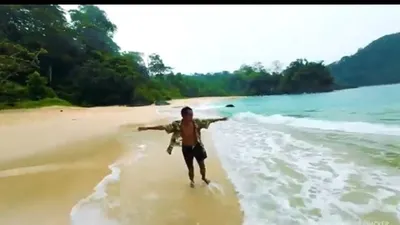Liburan di Pantai