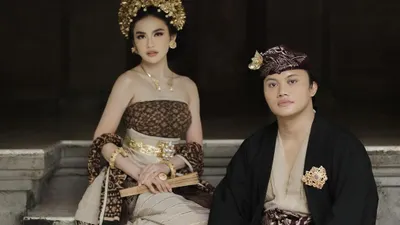 Foto Prewedding Rizky Febian dan Mahalini Gunakan Adat Bali dan Tuai Pujian Selangit dari Warganet!