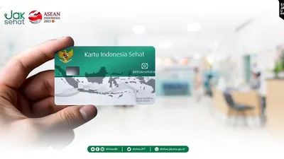 Pemprov DKI Jakarta memfasilitasi warganya untuk memiliki jaminan kesehatan baik yang dikelola oleh pemerintah pusat maupun daerah.