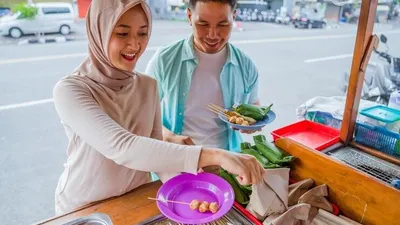 Ilustrasi Jualan Pinggir Jalan