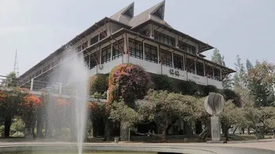 10 Jurusan Kuliah di ITB yang Lulusannya Memiliki Gaji Besar, Apa Saja?