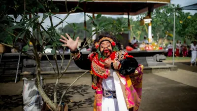 Adapun jenis kegiatan yang sering dilakukan pada hari kemerdekaan 17 Agustus seperti karnaval hingga perlombaan.