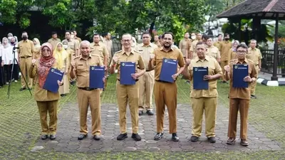 Pemerintah Provinsi DKI Jakarta telah mengumumkan pengadaan formasi Calon Pegawai Negeri Sipil (CPNS) pada tahun 2024.