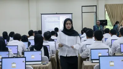 Nantinya setelah tahapan SKD ini selesai, peserta yang dinyatakan lolos dengan skor yang telah ditentukan akan melanjutkan tahapan SKB.